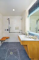 Renaissance Residences Oahu Honolulu