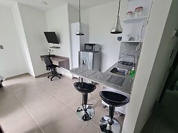 404 Moderno Aparta-Suite en Versalles Tipo Loft - Cali Tower Suites & 