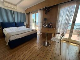 VILLA RITA SEA FROT VIEW