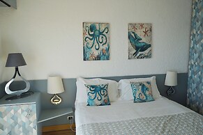 VILLA RITA SEA FROT VIEW