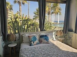 VILLA RITA SEA FROT VIEW