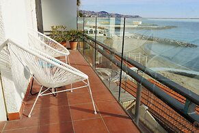 VILLA RITA SEA FROT VIEW