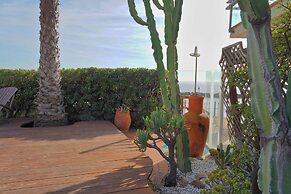 VILLA RITA SEA FROT VIEW