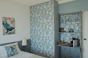 VILLA RITA SEA FROT VIEW