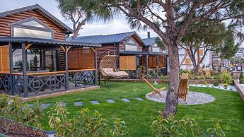 AYVALIK TRİNGO BUNGALOV