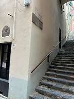 The Rocks a Stone's Throw Away