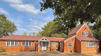 The Crown Inn at Burnham Beeches