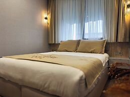 Kaya Home Hotel