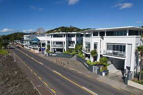 Paihia 2 Bedroom Apartment with Pool