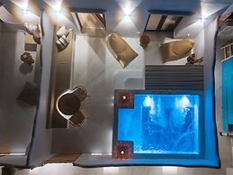 Electra Suites & Spa