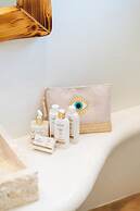 Electra Suites & Spa