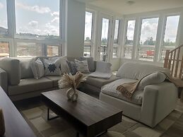 Barrie Comfort Lodging