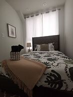 Barrie Comfort Lodging