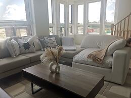 Barrie Comfort Lodging