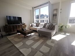 Barrie Comfort Lodging