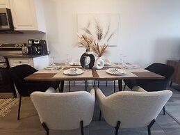 Barrie Comfort Lodging