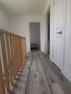 Barrie Comfort Lodging