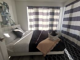 Barrie Comfort Lodging