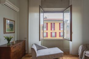 Garibaldi s Balcony in Como