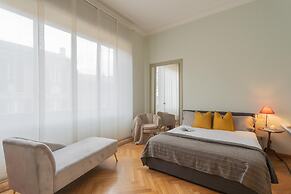 Garibaldi s Balcony in Como