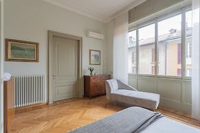 Garibaldi s Balcony in Como