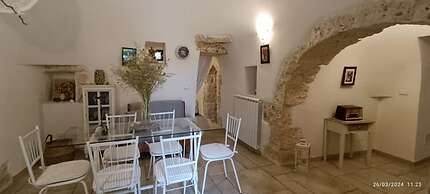 Trullo Oron Call by Pugliadamare