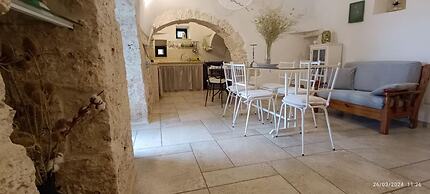 Trullo Oron Call by Pugliadamare