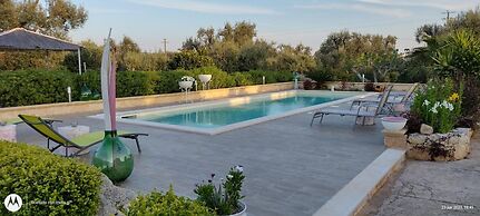 Trullo Oron Call by Pugliadamare