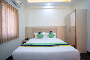 Treebo Galaxy Kings Suites, Hebbal