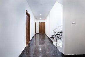 Treebo Galaxy Kings Suites, Hebbal