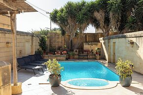 Tal-Kitarra Villa