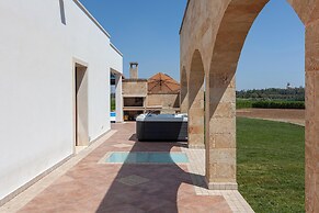 Villa Dei Re With Pool Sauna And Jacuzzi