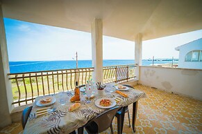 Casa Panorama 2 In Front Of The Sea