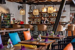 Berlima Wooden Lodge by Pramana Villas