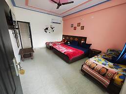 Goroomgo Naturevilla Cafe & Homestay Rishikesh