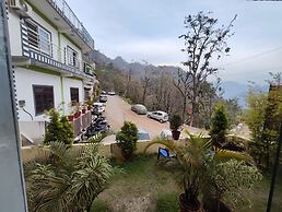 Goroomgo Naturevilla Cafe & Homestay Rishikesh