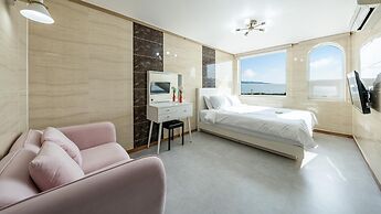 Ganghwado Lafamilia Pension