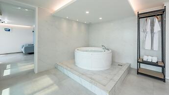 Ganghwado Lafamilia Pension