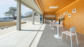 Ganghwado Lafamilia Pension