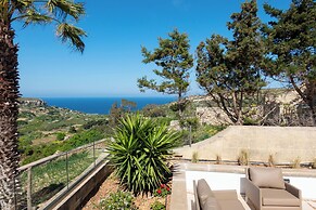 Nirvana Gozitan Villa & Pool