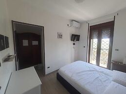 Affittacamere Lido Rivabella SRL