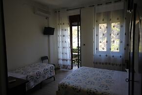 Affittacamere Lido Rivabella SRL