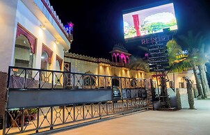 The Royal Paradise Resort and Salt Yard
