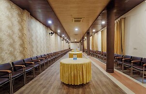 The Royal Paradise Resort and Salt Yard