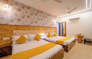 The Royal Paradise Resort and Salt Yard