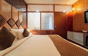 The Royal Paradise Resort and Salt Yard