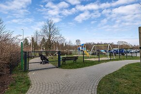 Cosy Marina 1 With Balcony by Renters