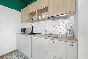 Cosy Marina 1 With Balcony by Renters