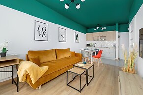 Cosy Marina 1 With Balcony by Renters