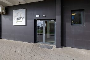 Cosy Marina 1 With Balcony by Renters